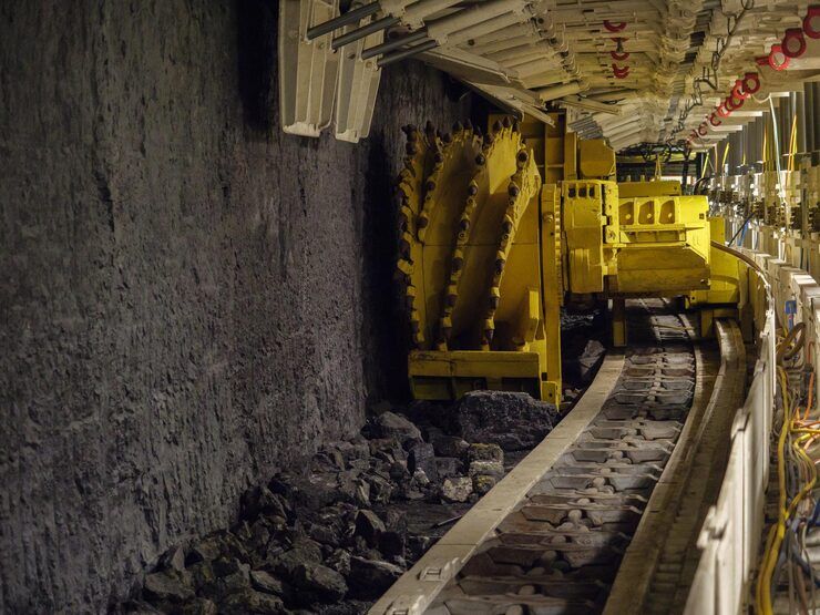 Tunnel boring machines